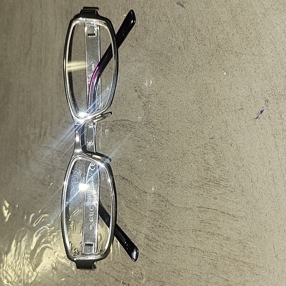 Like new Swarovski Gucci eyeglasses - Picture 6 of 8